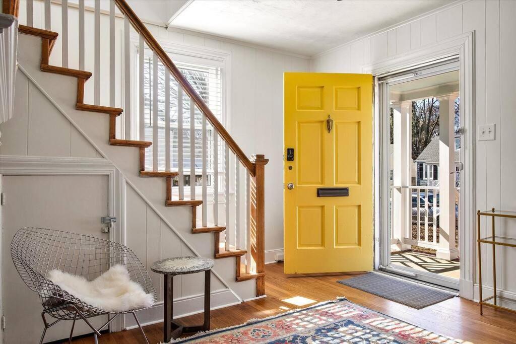 Private House Mins To Maymont Park, Trails & Vcu! Casa de Férias